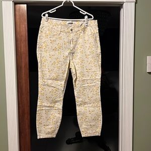 Judy blue skinny fit floral jeans